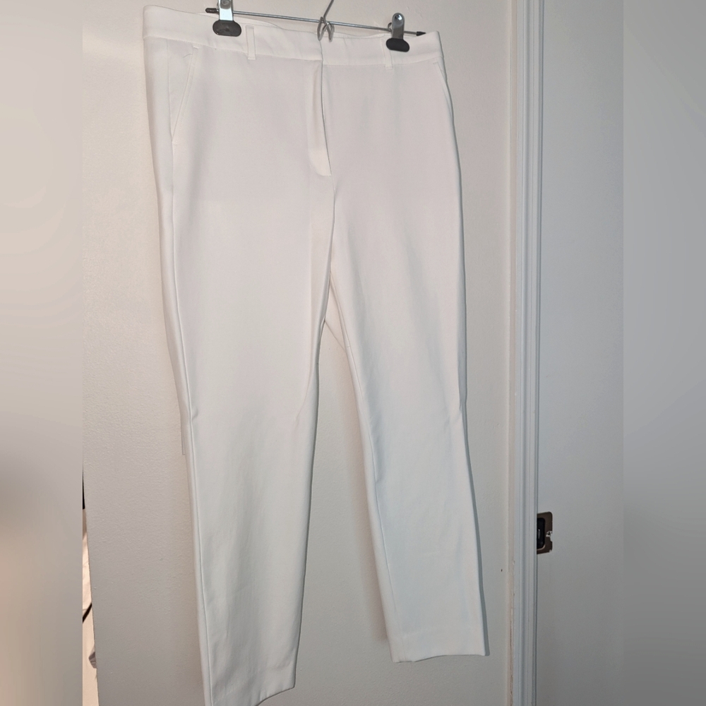 WhiteHouseBlackMarket WHBM Comfort Stretch Slim Ankle White Pants